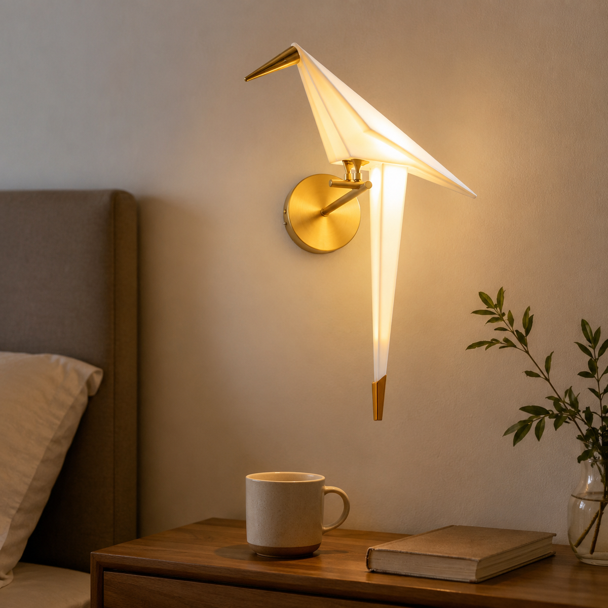 Wall Lamp Decorative Origami Bird Design, Acrylic and Iron, LED Light 7